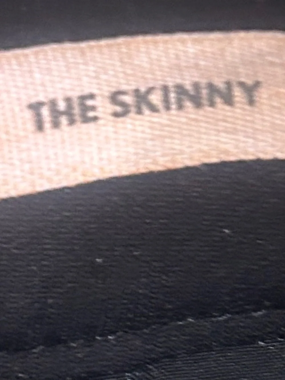 LOFT Black “The Skinny” Ponte knit Ankle Pants size 14